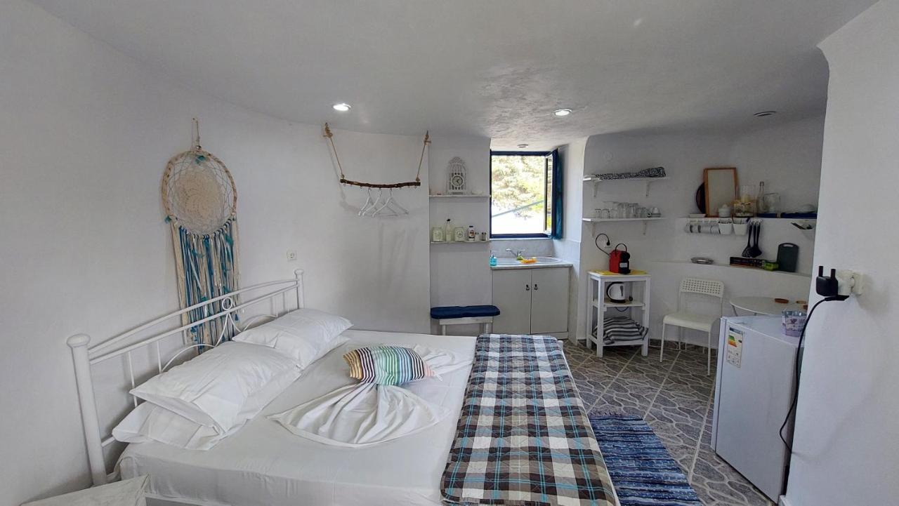 Silis Houses On The Beach 아르테미다 외부 사진